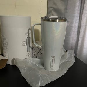 New Brumate 32oz white glitter toddy